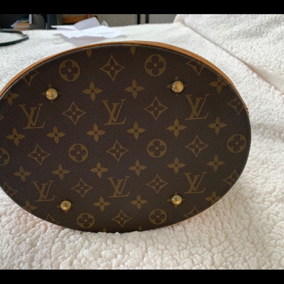Louis Vuitton bucket bag - Picture 5 of 11